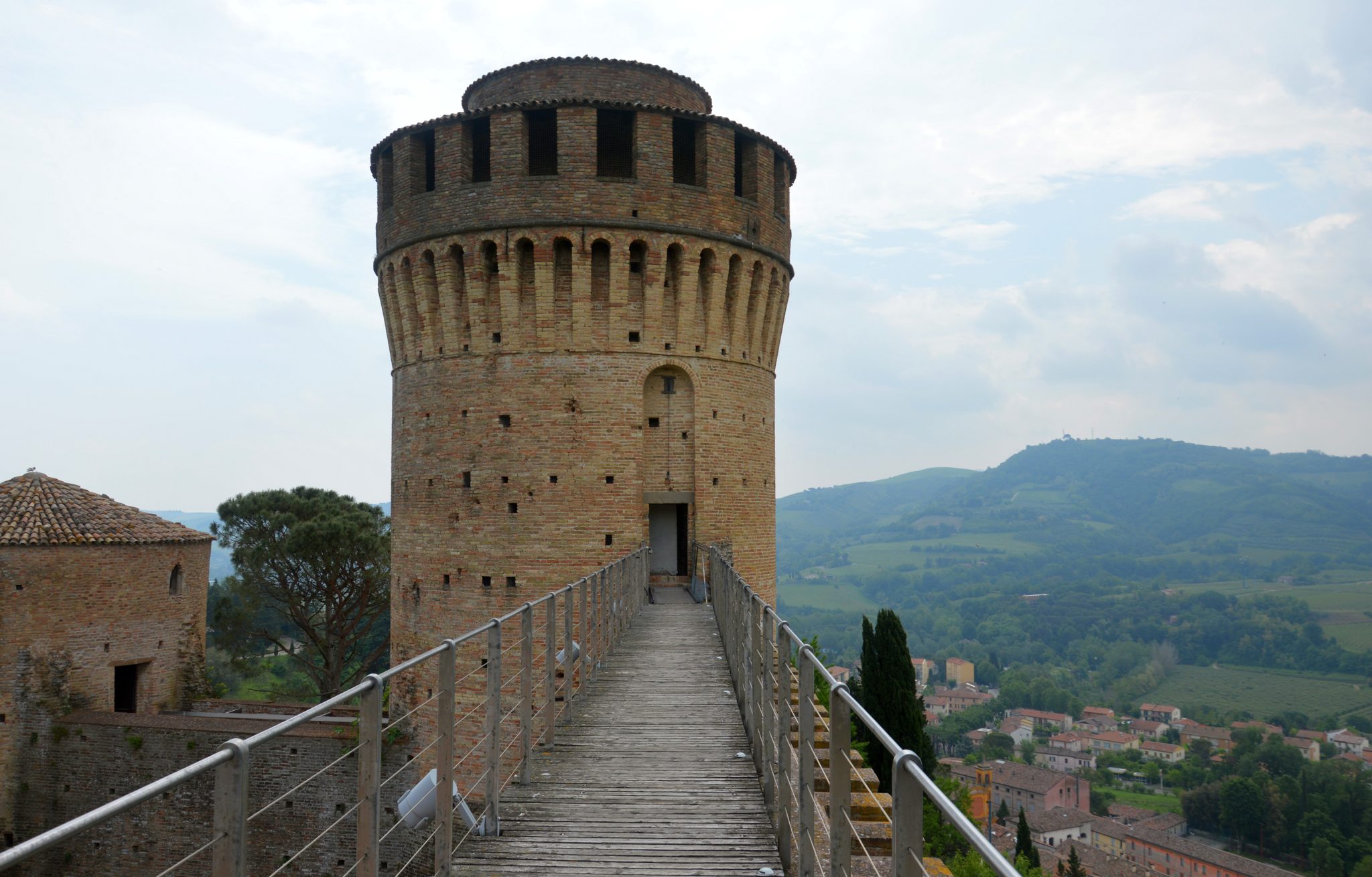 Torre del Museo dell’Uomo e del Gesso nella Rocca